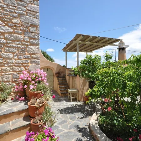 Dom wakacyjny Domus Arch Stone House Kousounarion